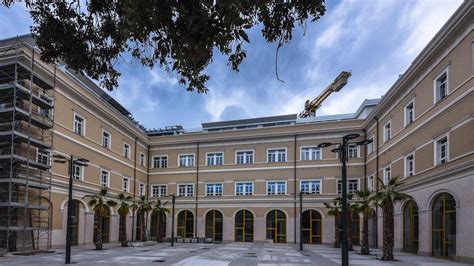 ‭A. Dupanloup‬, Piazza Sandro Pertini 44R 17100 Savona